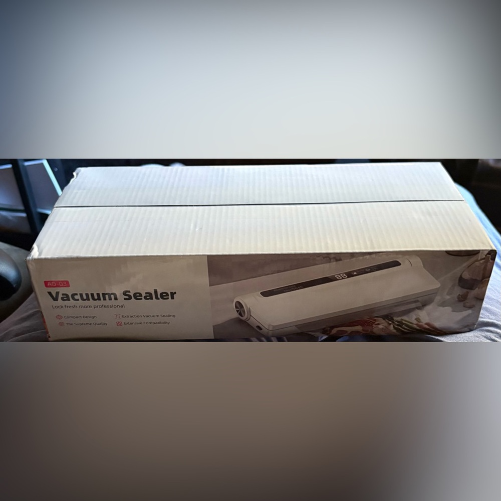White Vacuum Sealer